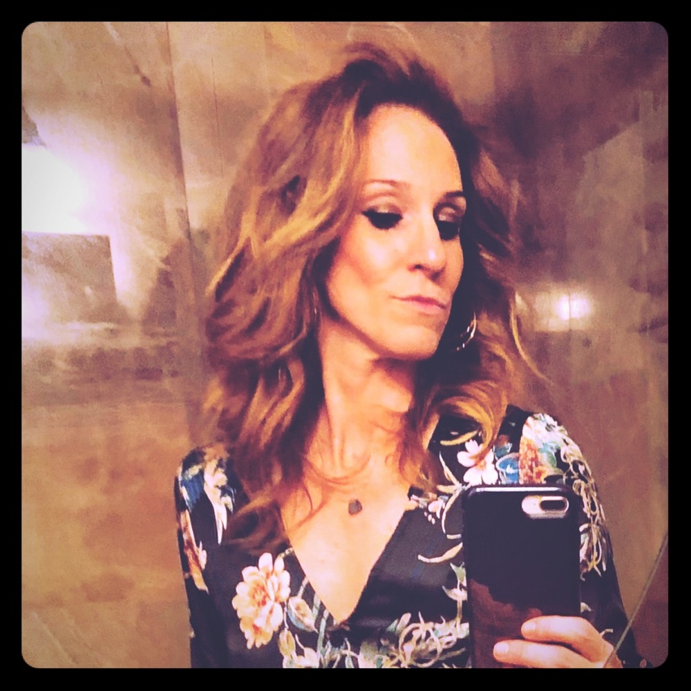 Meet your Posher, Lori